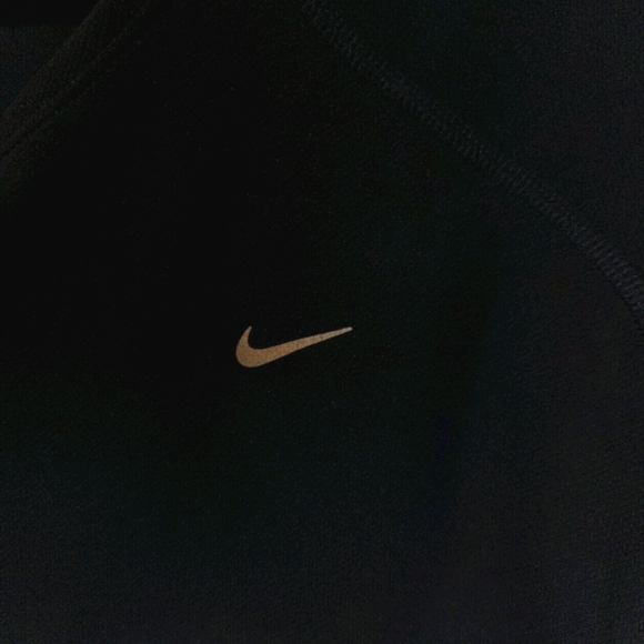 NIKE ♡ Ladies Long Sleeve Athletic Top - Picture 4 of 9